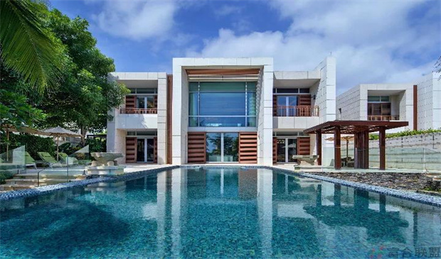 海棠湾银海在售主力户型有459-577㎡独栋别墅，均价：29500元/㎡起 